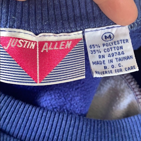 Vintage sweatshirt - Picture 3 of 3